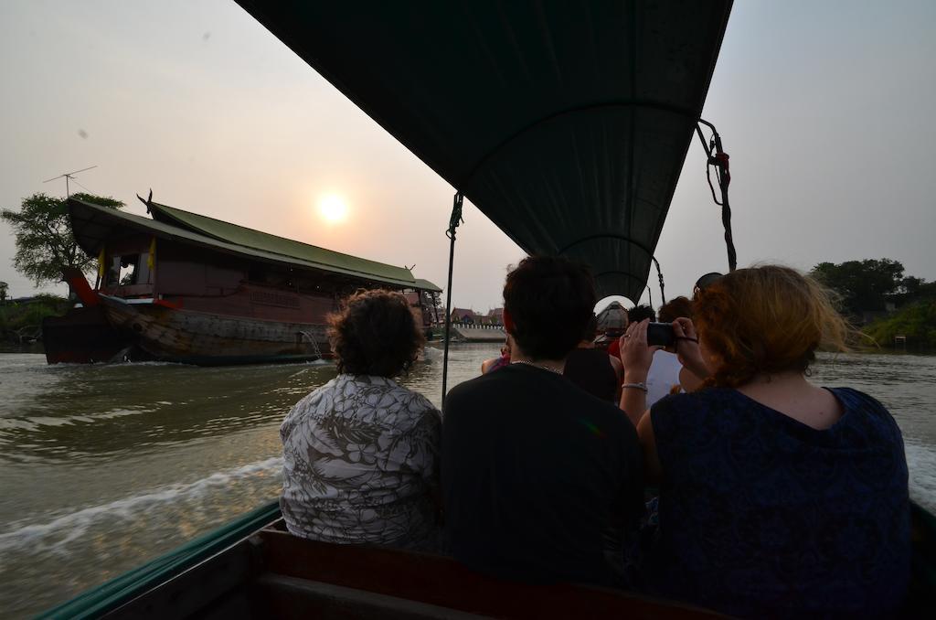 Tony'S Place Ayutthaya Kültér fotó
