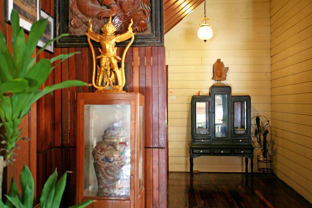Tony'S Place Ayutthaya Kültér fotó